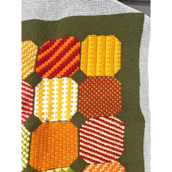 Vintage Embroidered Needlepoint Panel Cottagecore Retro Folk Textile ArtXL - Picture 5 of 6